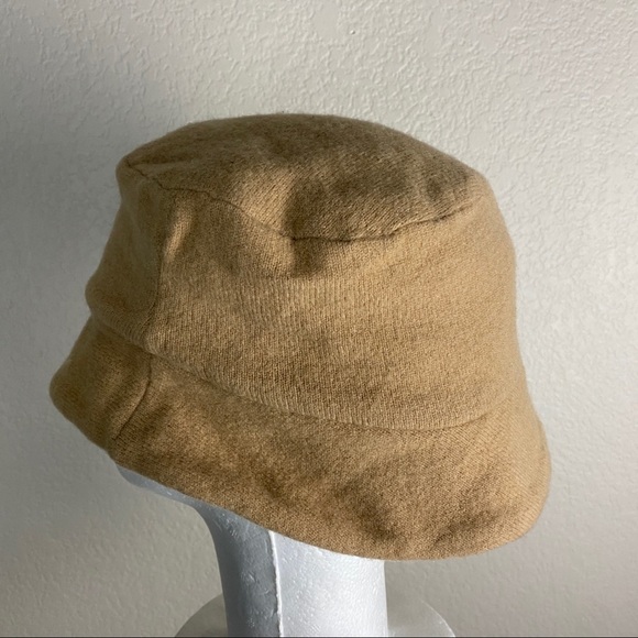 Banana Republic Bucket Hat OSFM